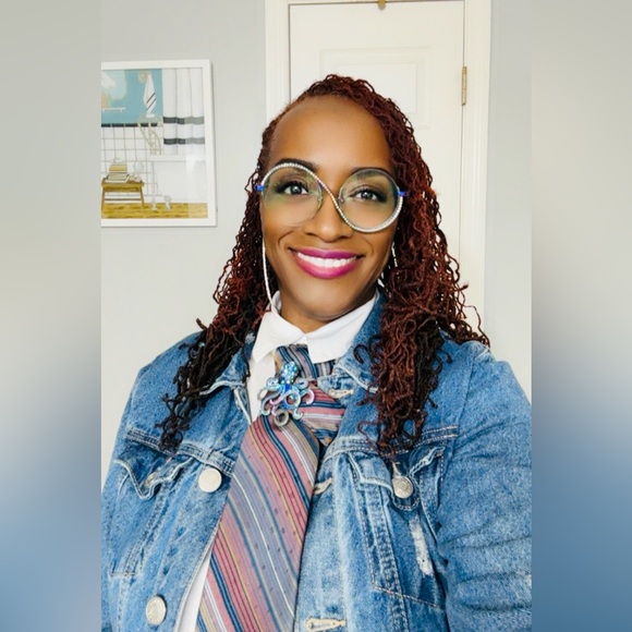 Meet your Posher, Connie - Picture 5 of 16